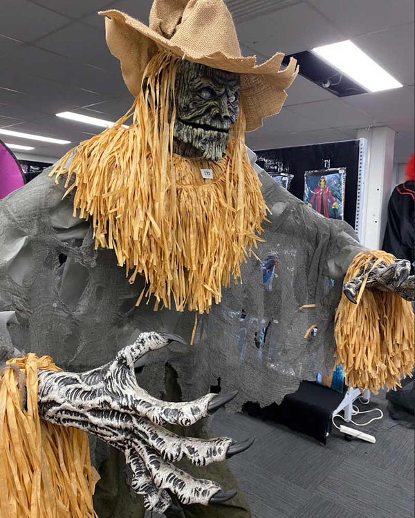 Evil Scarecrow Animatronic 2m