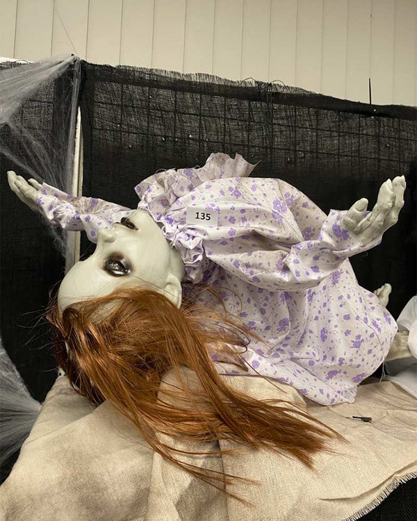 Pop Up Possessed Girl Animatronic